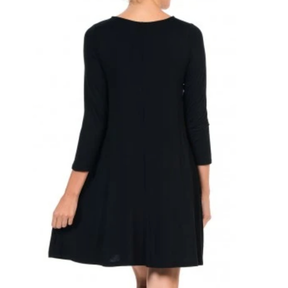 Hourglass Lily long sleeve swing dress